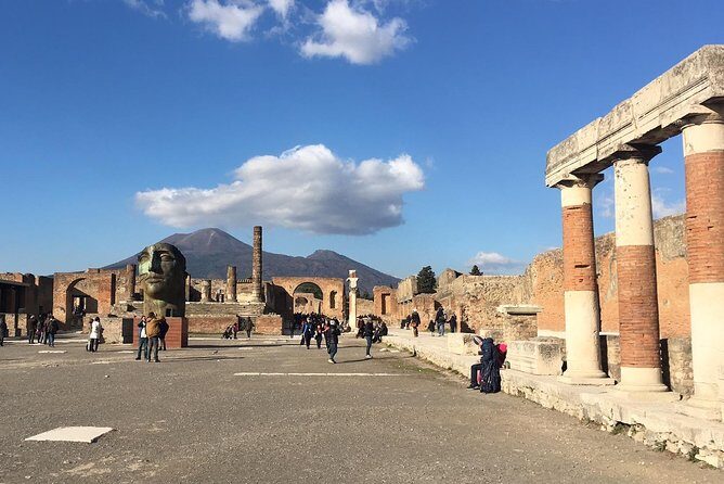 2 Hours Private Walking Tour in Pompeii with an Archaeologist - Getting There: Piazza Esedra is the real starting line
