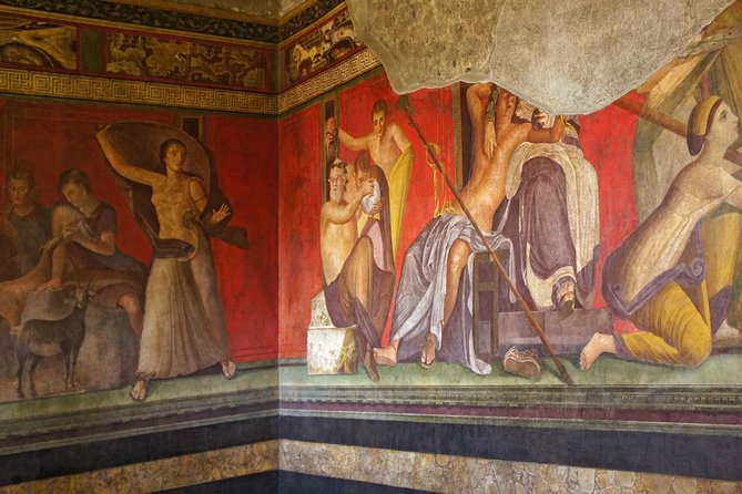 Ancient Pompeii Private Tour: Skip the Line & Kid-Friendly Option - Antiquarium Casts: The Eruption Seen Through People