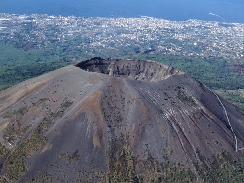 Ercolano: Half-Day Sightseeing Tour to Vesuvius - The climb: what you’re really signing up for