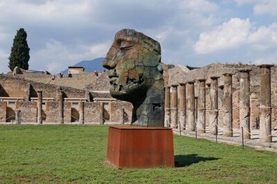 Explore Pompeii & Amalfi in One Day from Naples with Free Time - The Coach Ride From Naples: Comfort, Commentary, and What to Expect