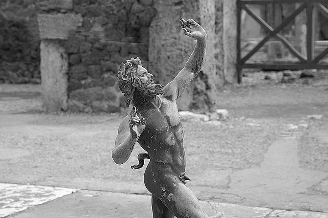 Explore the Pompeii Ruins from Positano - Guides like Frankie and Sasa: small-group energy you can feel