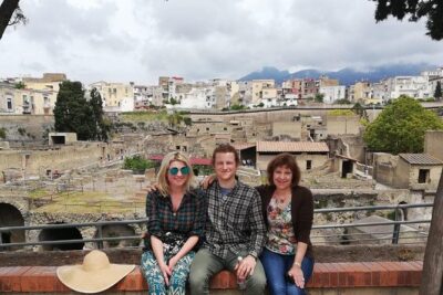 Fast Access Exclusive Private Ancient Pompeii Herculaneum & Oplontis Guided Tour - The 9:00 am start: where you meet and how the day ends