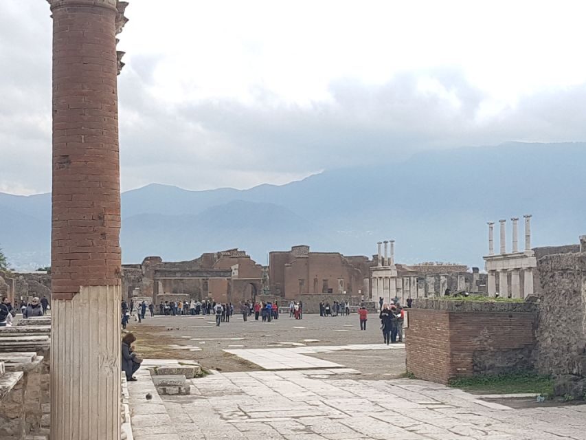 From Rome: Pompeii and Naples, Full Day Tour with Lunch - Key things I’d bet on before you go