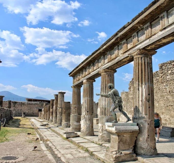 Naples: Pompeii and Vesuvius Skip-the-Line Day Trip - How the Day Flows: Vesuvius First, Then Pompeii (and Why Order Can Matter)