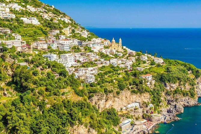 Naples to Praiano/Amalfi transfer via 2h in Pompei (or viceversa) - On the Road Comfort: AC, Wi‑Fi, and a Driver Who Knows the Job