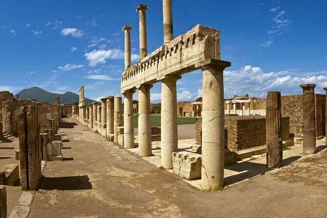 Naples to Praiano/Amalfi transfer via 2h in Pompei (or viceversa) - Should You Book This Naples to Amalfi/Praiano Transfer?