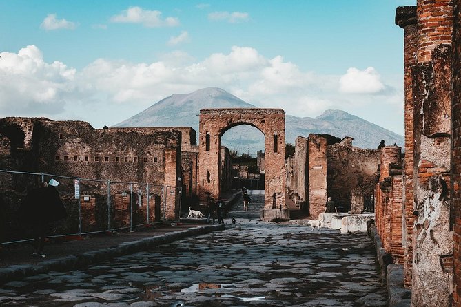 Pompeii & Herculaneum Day Trip from Naples with Lunch - Lunch Included: The Smart Break Between Two Ruins Visits
