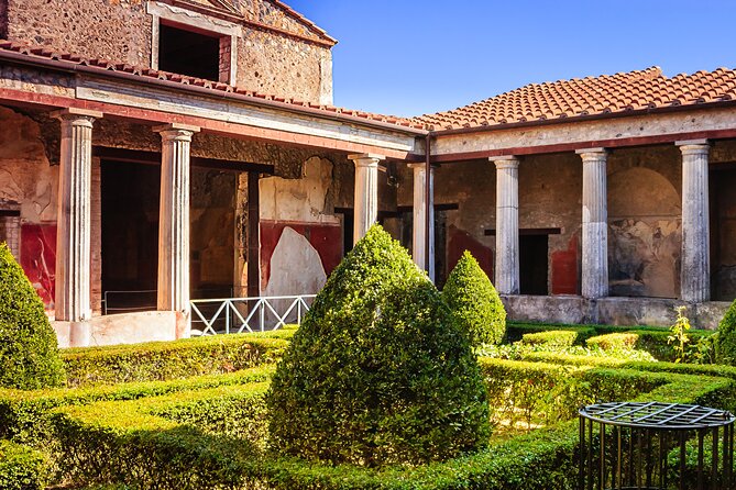Pompeii, Herculaneum & Mt Vesuvius Private Tour from Naples - Pompeii Archaeological Park: Two Hours to See the Right Things