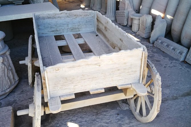 Pompeii private small group tour - 4 hours including transfers - Lupanar, Teatro Grande, and the Places People Actually Used