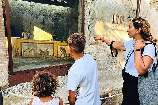 Pompeii Private Walking Tour with Expert and Authorized Guide - Why Pompeii Works Best With an Authorized Guide