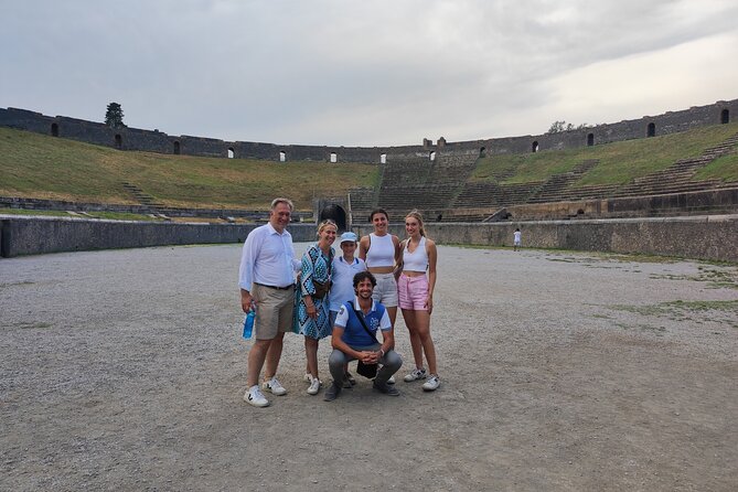 Pompeii Private Walking Tour with Expert and Authorized Guide - Meeting at Via Villa dei Misteri: Easy Start, Clear End