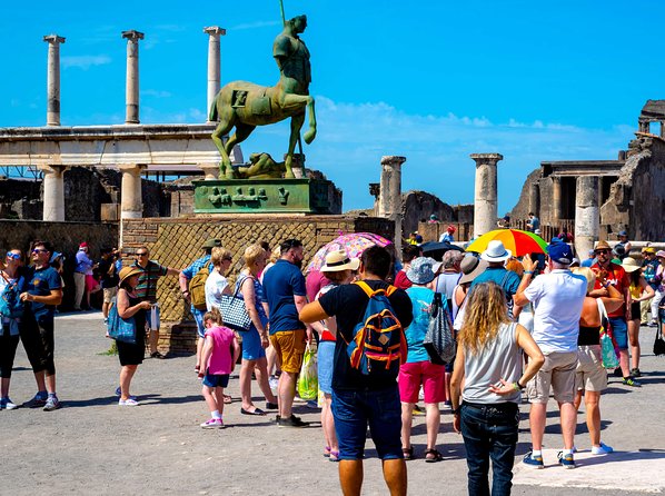 Pompeii ruins and the city of Naples with private transportation - Pompeii entry at Porta Marina: fast start, big payoff