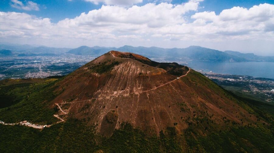 Pompeii Ruins & Vesuvius Full-Day Tour from Pompeii - Getting Started at Hotel Vittoria (and Why It Matters)