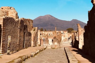 Pompeii Tour & Admission included in a Small Group - Porta Marina to the Roman Forum: the core story of Pompeii