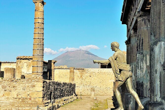 Pompeii, Vesuvius & wine tasting from Positano all inclusive - Pickup in Positano: Easy on Paper, Busy in Real Life