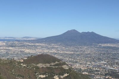 Pompeii & Vesuvius with Lunch & Wine Tasting from Amalfi Coast - The transition to Vesuvius: plan for the long in-between