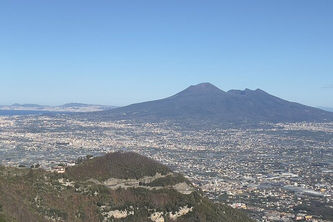 Pompeii & Vesuvius with Lunch & Wine Tasting from Amalfi Coast - The transition to Vesuvius: plan for the long in-between