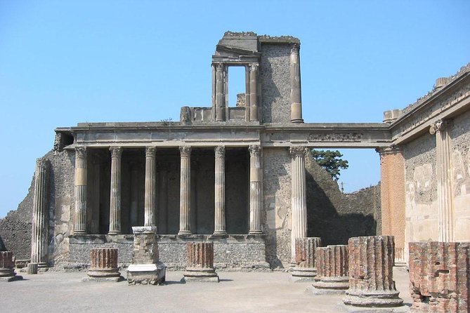 Private Pompeii Tour with 3D Virtual Reality Headset - Price and value: what you’re paying for at $217.49 per person