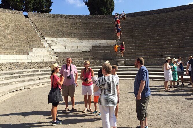 Private tour of the Pompeii excavations - The heart of the visit: Pompeii Archaeological Park, with real context