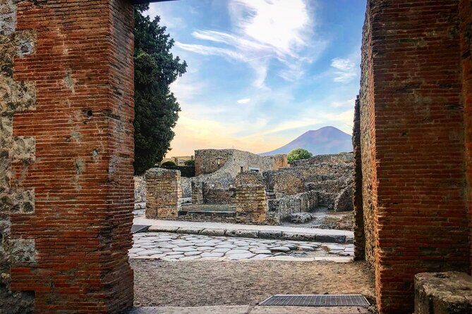 Small Group Guided Pompeii Tour from Positano - The guided Pompeii route: about 2 hours 15 minutes